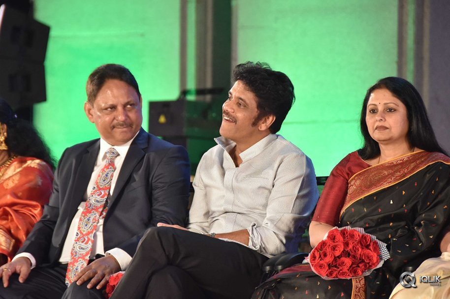 Cine-Sangeetha-Vibhavari-At-World-Telugu-Conference